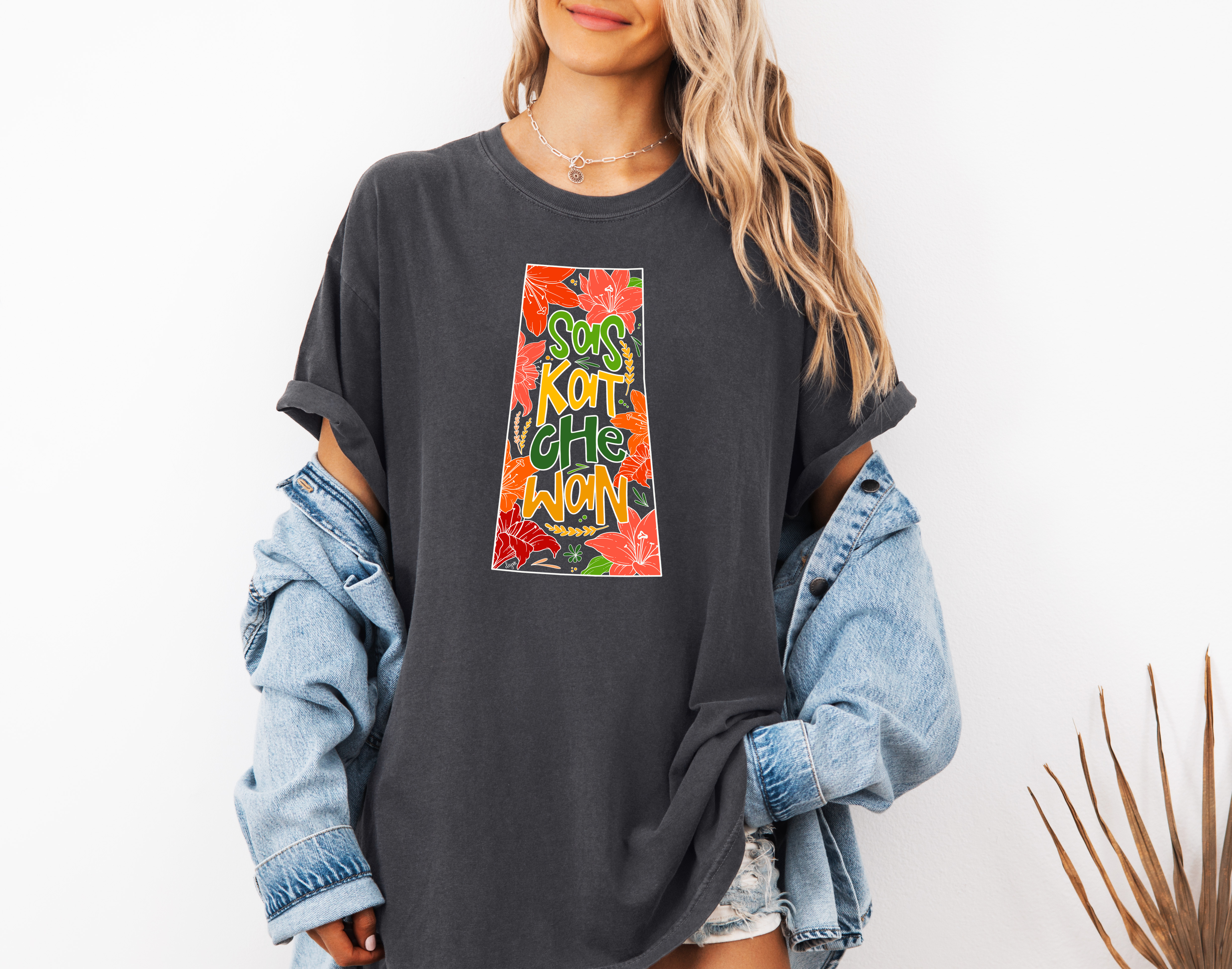 Lily Triangle Unisex T-shirt | Prairie Clothing